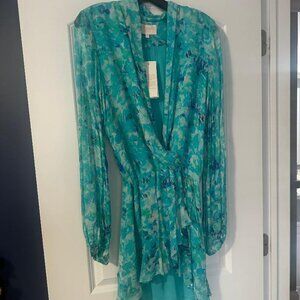 Rococo Sand New with Tags Size L